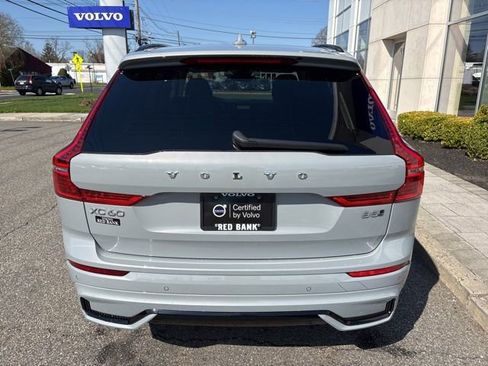 Used 2025 Volvo XC60 B5 Plus AWD/4WD image 4