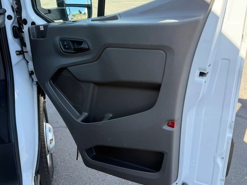 Used 2023 Ford Transit 250 Medium Roof AWD image 20