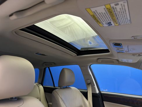 Used 2015 Subaru Outback 3.6R Limited image 24