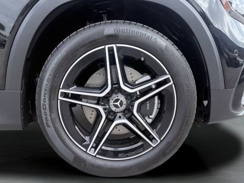 Used 2024 Mercedes-Benz GLB 250 image 9