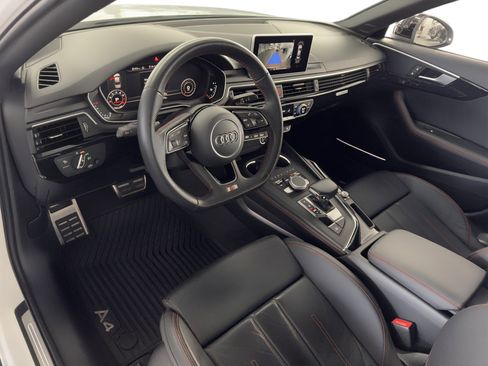 Used 2018 Audi A4 2.0T Premium Plus w/ Premium Plus Package image 4