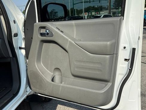 Used 2021 Nissan Frontier S RWD image 20