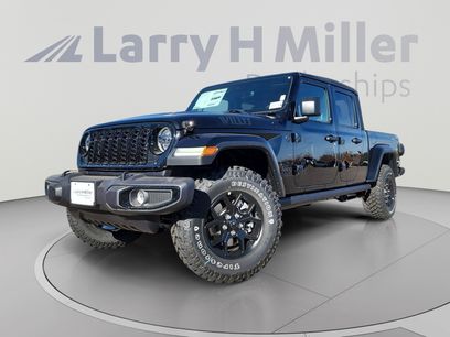 New 2025 Jeep Gladiator Sport