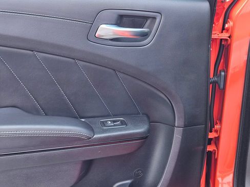 Used 2022 Dodge Charger R/T w/ Plus Group RWD image 24