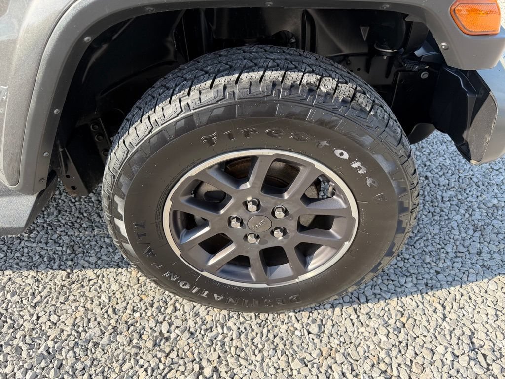 Used 2022 Jeep Gladiator Overland AWD/4WD image 30