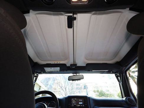 Used 2017 Jeep Wrangler Unlimited Sport w/ Quick Order Package 24S image 33