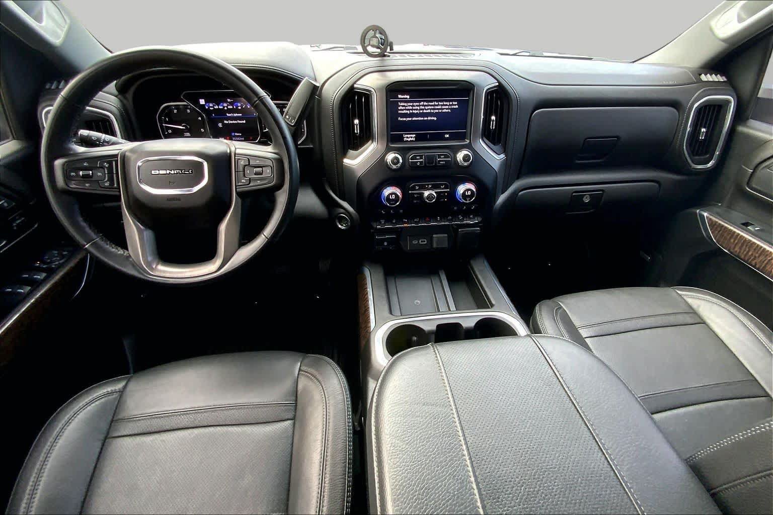 Used 2023 GMC Sierra 3500 Denali w/ Denali Black Diamond Edition AWD/4WD image 14