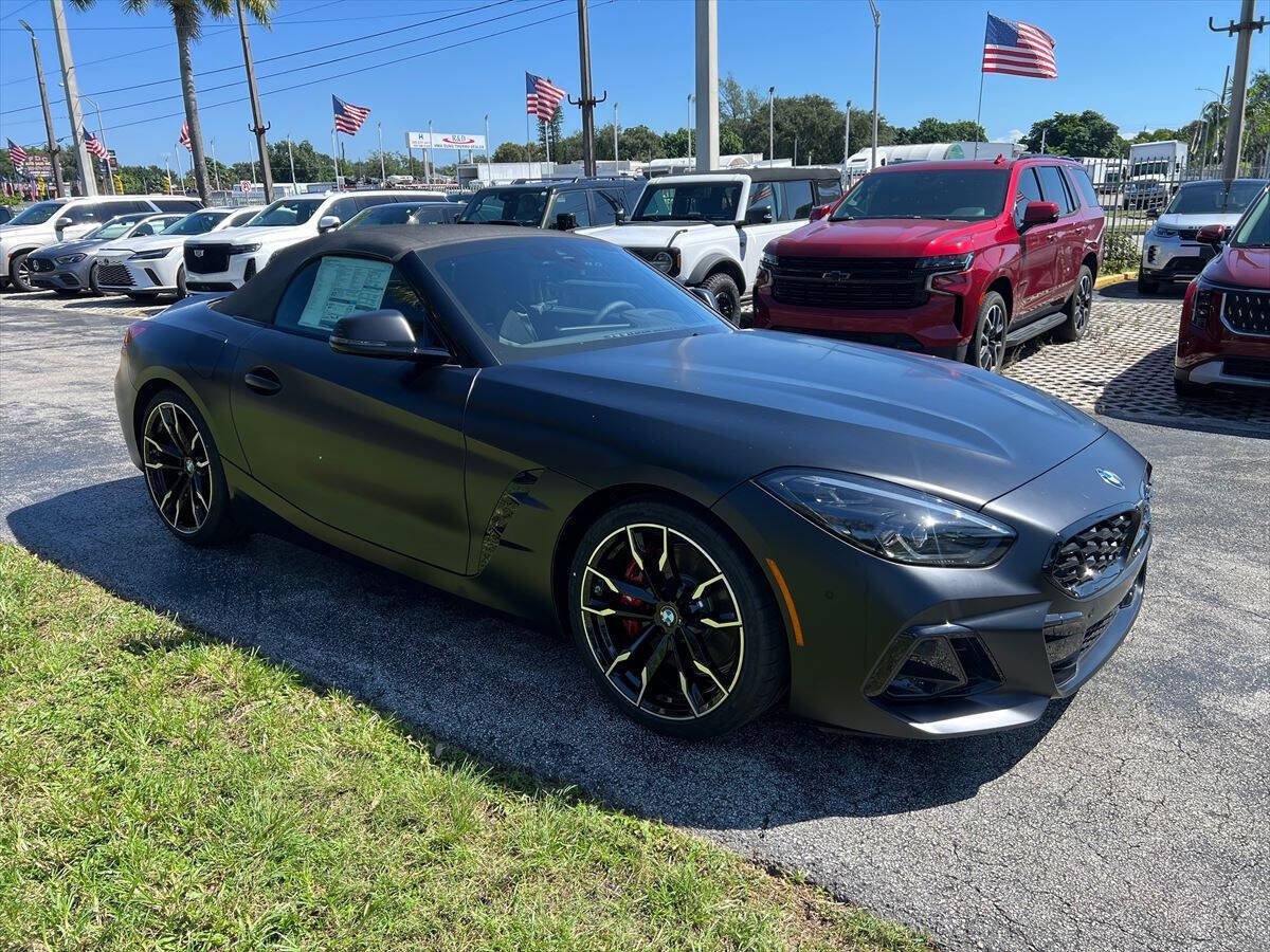 Used 2026 BMW Z4 M40i RWD image 4