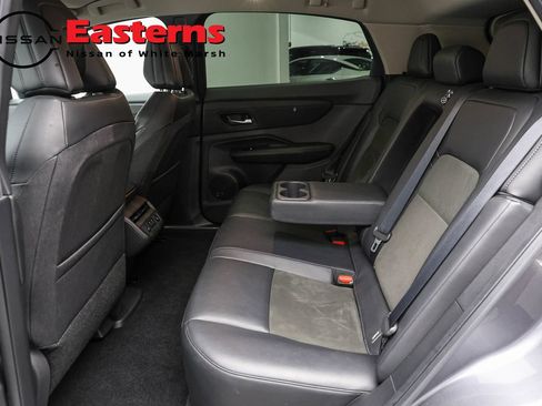 Used 2023 Nissan Ariya FWD image 21