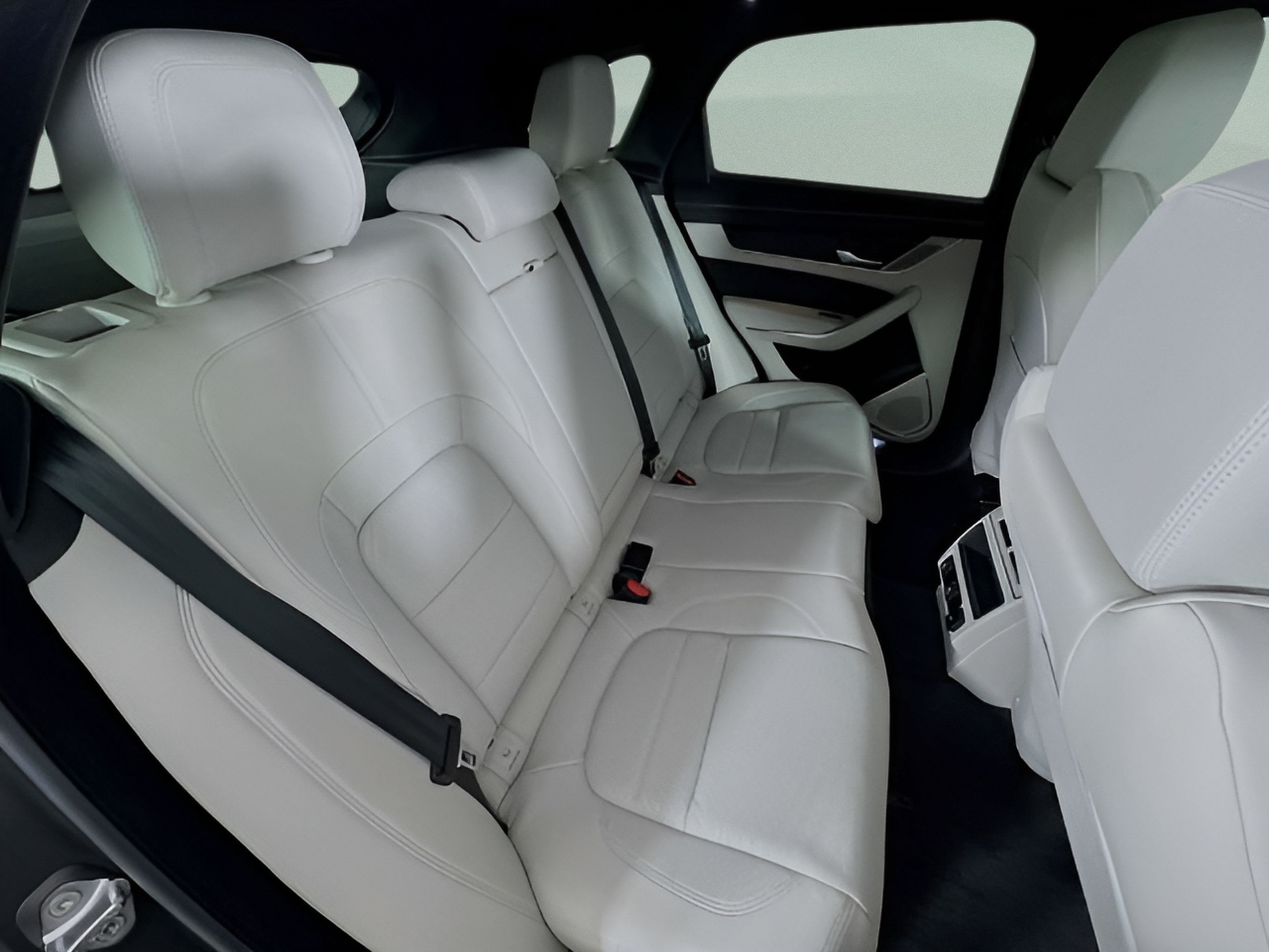 Used 2025 Jaguar F-PACE R-Dynamic S AWD/4WD image 28