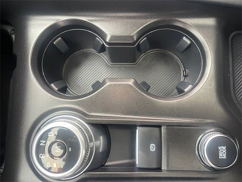 Used 2025 Ford Explorer ST image 25