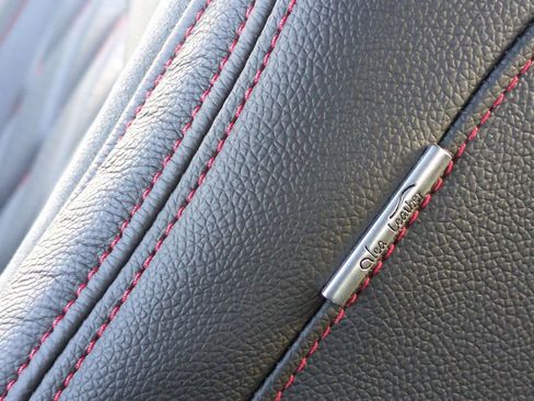 New 2024 Ford F250 Lariat w/ Lariat Ultimate Package image 64