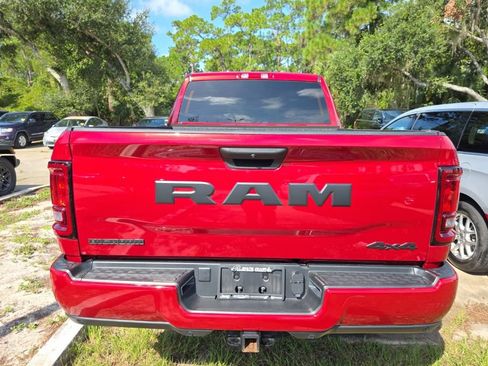 Used 2026 RAM 2500 Big Horn AWD/4WD image 4