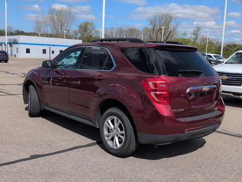 Used 2017 Chevrolet Equinox LT w/ Convenience Package FWD image 3