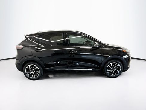 Used 2023 Chevrolet Bolt EUV Premier FWD image 10