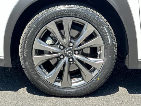 Used 2021 Lexus UX 200 F Sport w/ Accessory Package (Z2) FWD image 32