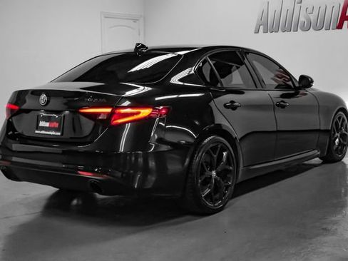 Used 2020 Alfa Romeo Giulia w/ Nero Edizione RWD image 9