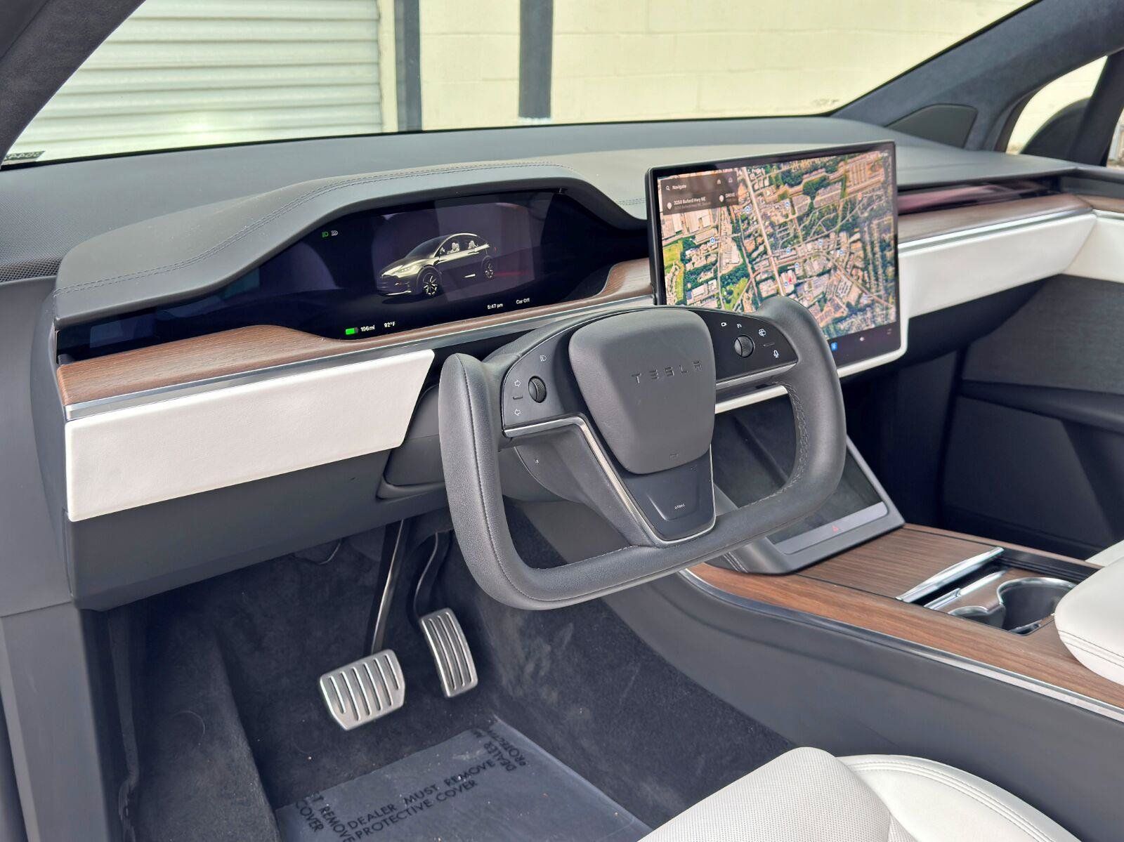 Used 2022 Tesla Model X AWD/4WD image 13