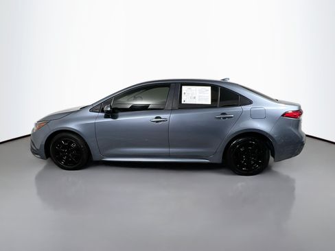 Used 2022 Toyota Corolla LE FWD image 9