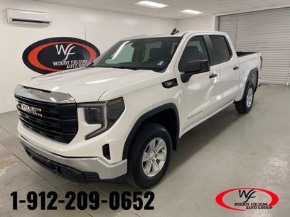 New 2025 GMC Sierra 1500 Pro w/ Pro Value Package