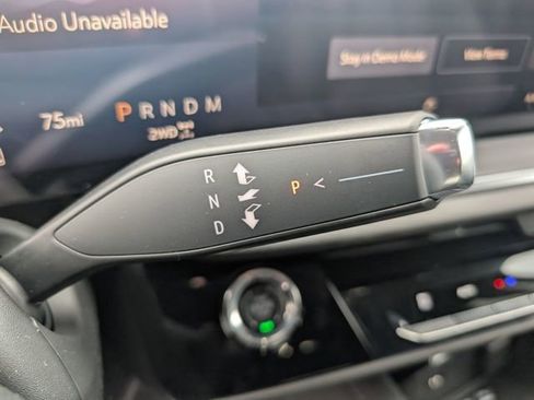 New 2026 Buick Envision Preferred AWD/4WD image 21