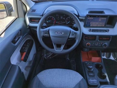 Certified 2022 Ford Maverick XLT image 16