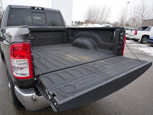 Used 2024 RAM 2500 Tradesman w/ Chrome Appearance Group image 18