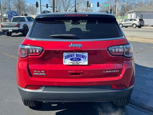 Used 2025 Jeep Compass Limited image 23