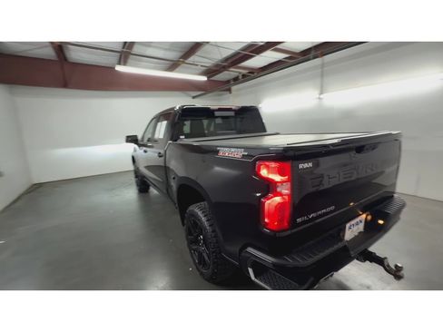 Certified 2024 Chevrolet Silverado 1500 LT Trail Boss w/ Convenience Package II AWD/4WD image 7
