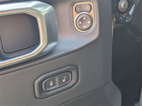 New 2026 Jeep Gladiator Sport image 10