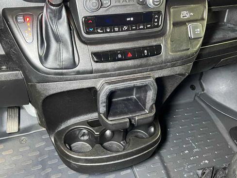 Used 2024 RAM ProMaster 2500 w/ Convenience Group FWD image 30
