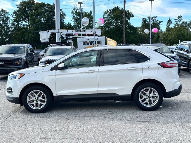 Certified 2024 Ford Edge SEL w/ Convenience Package AWD/4WD image 4