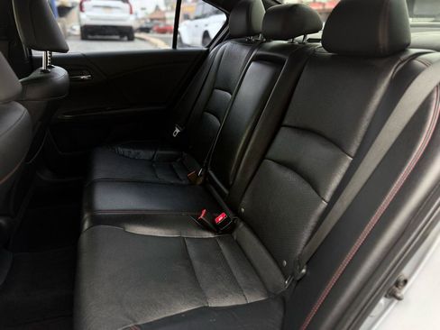 Used 2017 Honda Accord Sport Special Edition image 13