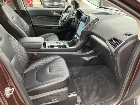 Used 2024 Ford Edge Titanium w/ Equipment Group 301A AWD/4WD image 15