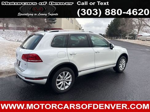 Used 2015 Volkswagen Touareg Sport image 4