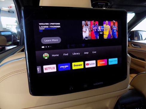 Certified 2023 Jeep Grand Cherokee Summit AWD/4WD image 23