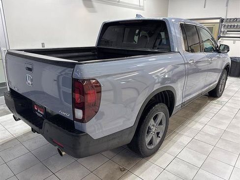 Used 2023 Honda Ridgeline RTL-E image 4