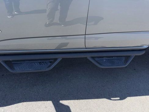 Used 2019 Chevrolet Colorado Z71 RWD image 13