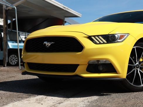 Used 2017 Ford Mustang Coupe w/ Wheel & Stripe Package RWD image 27