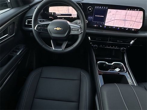 New 2026 Chevrolet Traverse LT w/ Driver Confidence Package image 10