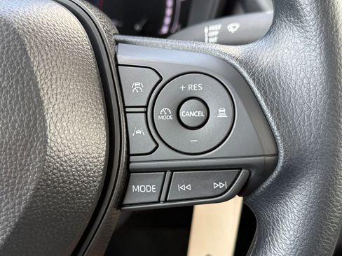 Used 2026 Toyota Corolla LE image 26