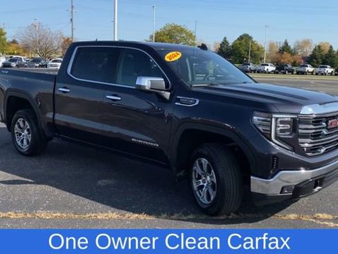 Used 2024 GMC Sierra 1500 SLT image 2
