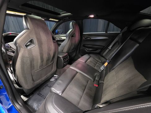 Used 2018 Cadillac ATS V w/ Luxury Package RWD image 33