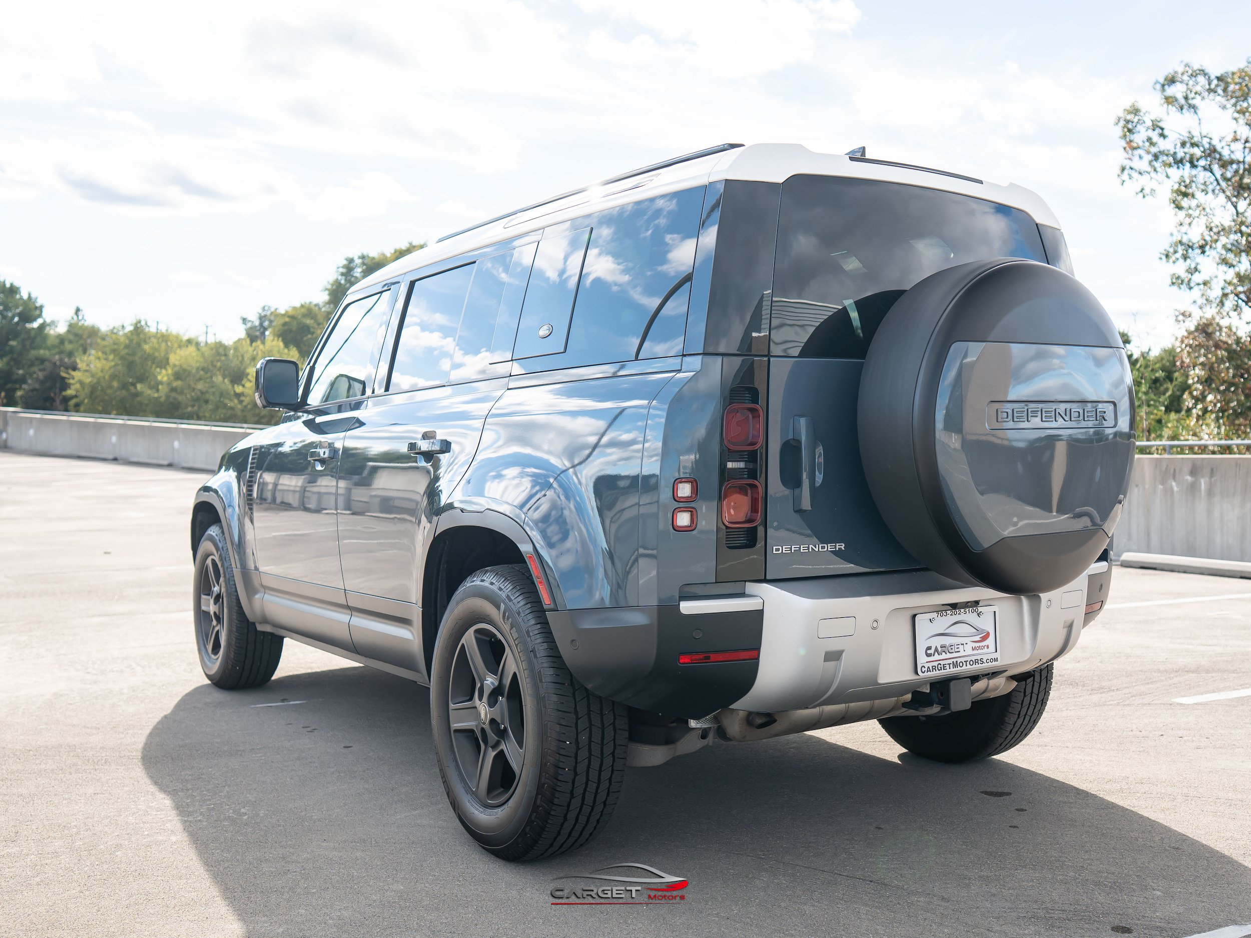 Used 2020 Land Rover Defender 110 AWD/4WD image 5