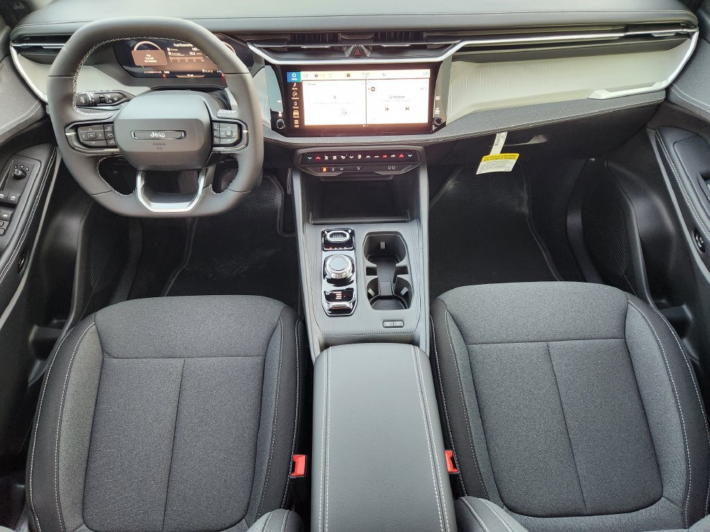New 2026 Jeep Cherokee AWD/4WD image 17