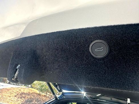 Used 2023 Tesla Model X image 69