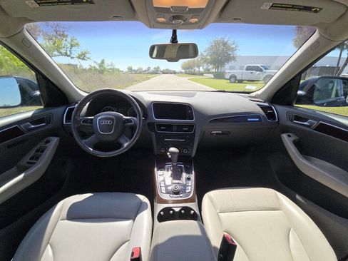 Used 2012 Audi Q5 3.2 Premium Plus w/ Audi MMI Navigation Plus Pkg image 12