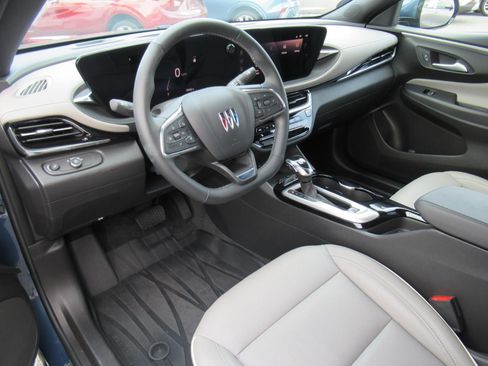 Used 2024 Buick Envista Avenir FWD image 16