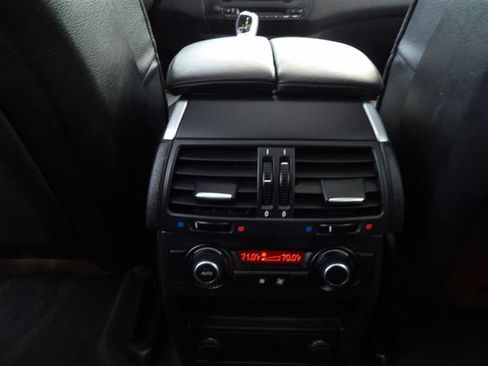 Used 2013 BMW X5 xDrive35d image 21