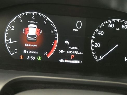 Used 2023 Honda HR-V EX-L image 9